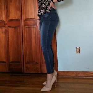 Junior's High Waisted Jeggings